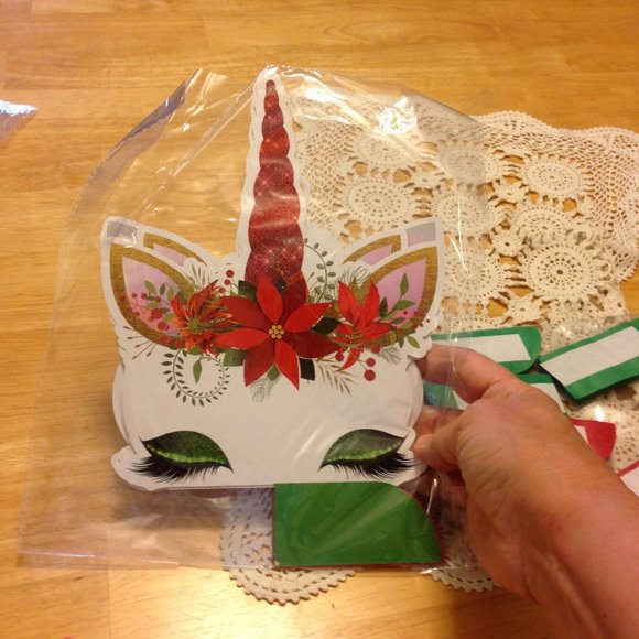 Cute unicorn table decoration kit - Bundle only item - Picture 5 of 5